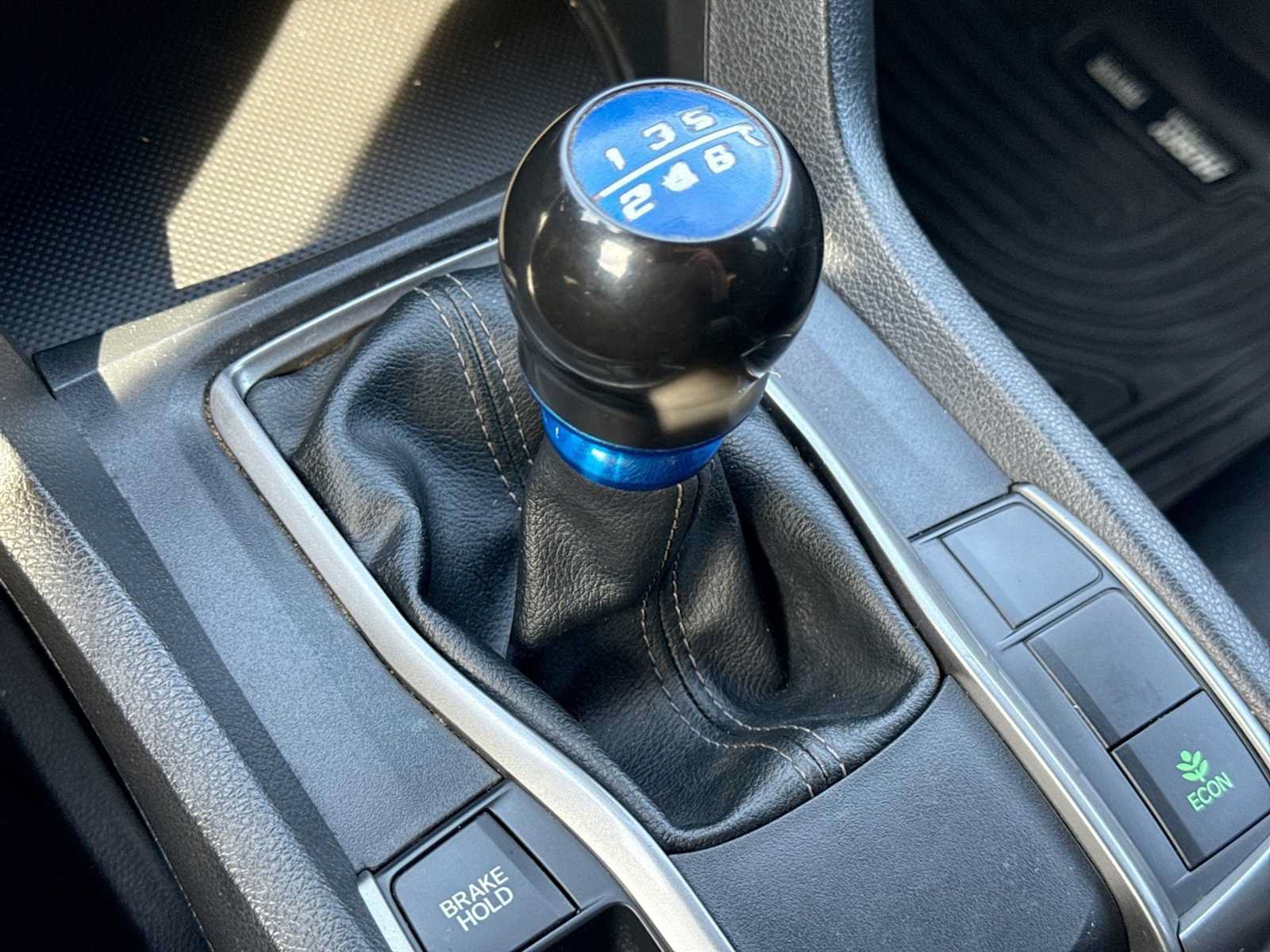 Used 2018 Honda Civic Sport image 30