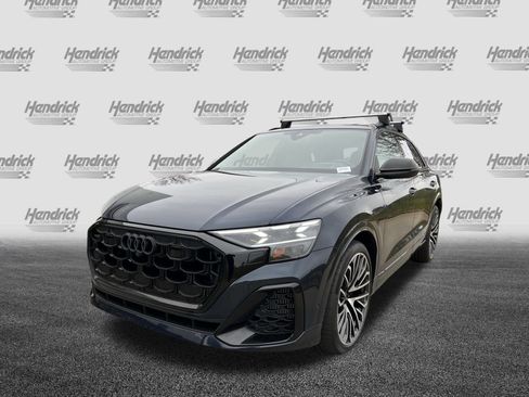 Certified 2024 Audi SQ8 Prestige image 5