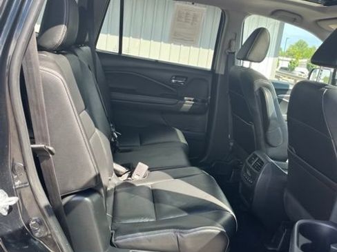 Used 2022 Honda Pilot Special Edition image 31
