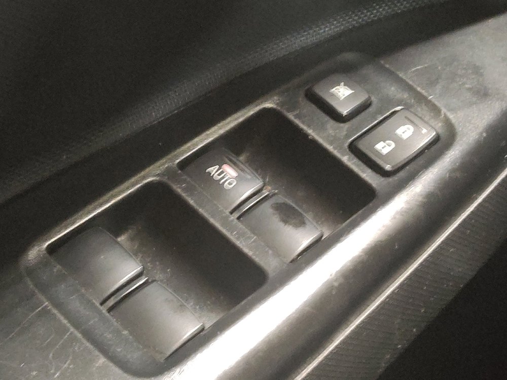 Used 2024 Mitsubishi Mirage ES FWD image 27