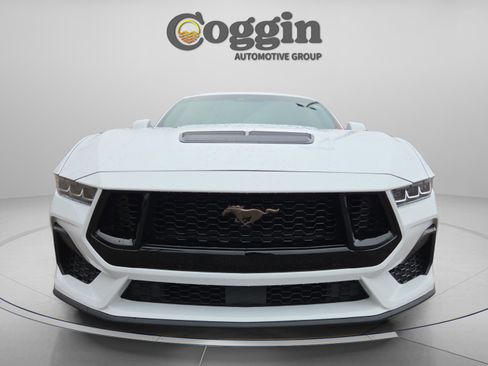 Used 2024 Ford Mustang GT Premium image 8