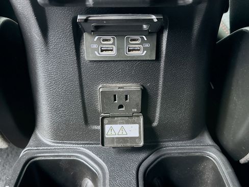 Used 2021 Jeep Gladiator Rubicon w/ Trailer Tow Package image 16