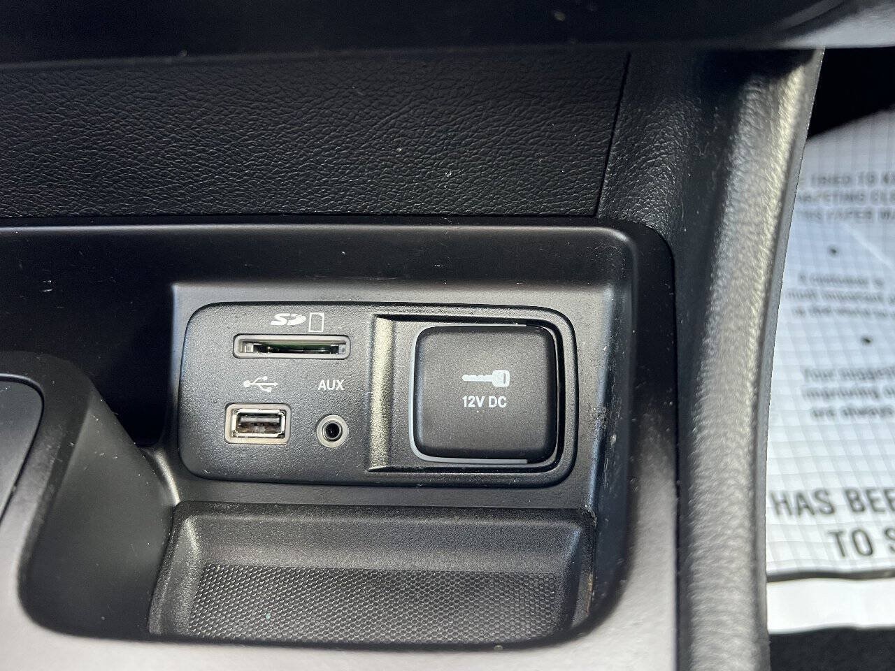Used 2014 Jeep Cherokee Latitude w/ Comfort/Convenience Group AWD/4WD image 35