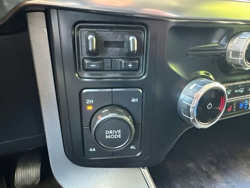 Used 2023 Ford F150 Lariat w/ Equipment Group 502A High AWD/4WD image 25
