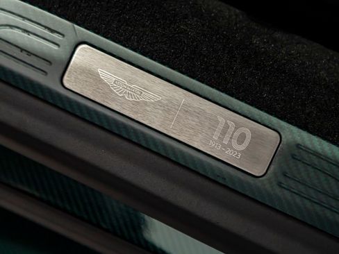 Used 2024 Aston Martin Valour RWD image 15
