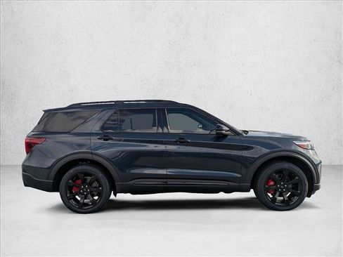 Used 2023 Ford Explorer ST w/ Equipment Group 401A AWD/4WD image 4