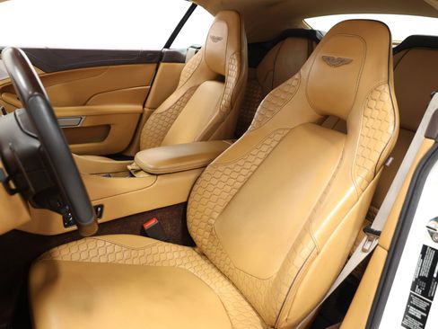 Used 2015 Aston Martin Vanquish Volante RWD image 3
