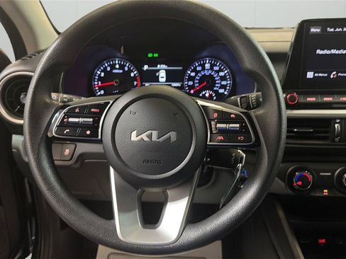 Used 2024 Kia Forte LXS FWD image 22