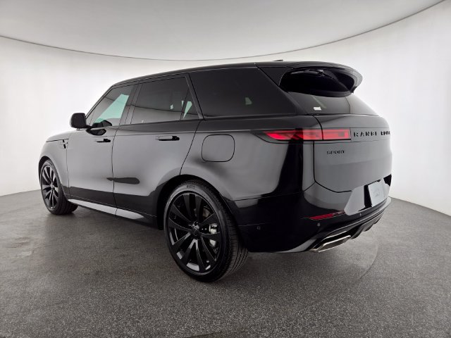 New 2026 Land Rover Range Rover Sport Dynamic SE AWD/4WD image 16