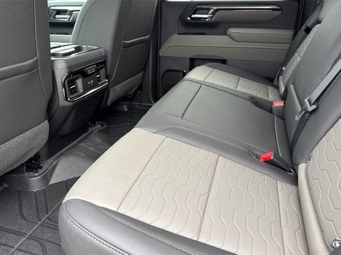 New 2026 Chevrolet Silverado 2500 ZR2 w/ LPO, Dark Essentials Package image 12