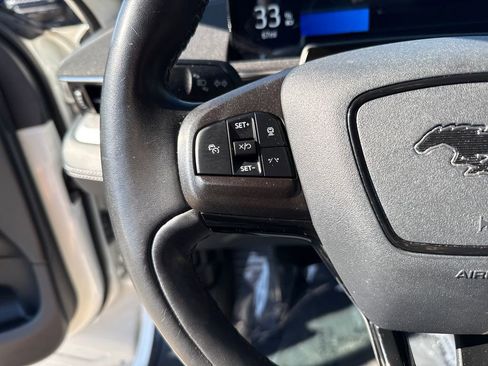 Certified 2022 Ford Mustang Mach-E Select w/ Comfort/Technology Package image 15