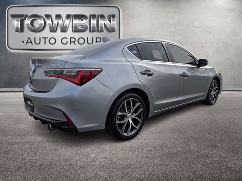 Used 2020 Acura ILX Premium Package image 5