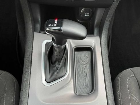 Used 2023 Dodge Charger SXT RWD image 8