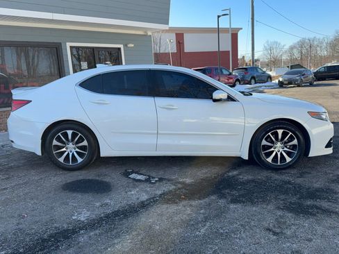 Used 2016 Acura TLX image 4