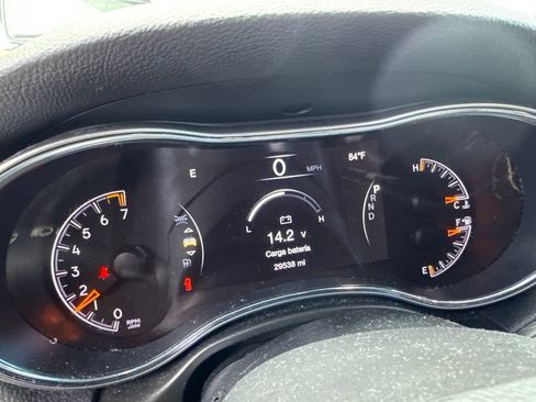Used 2020 Jeep Grand Cherokee Altitude RWD image 10