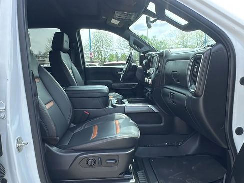 Used 2023 GMC Sierra 2500 AT4 w/ Gooseneck/5TH Wheel Package AWD/4WD image 19