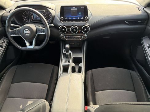 Used 2021 Nissan Sentra SV FWD image 15
