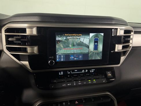 Used 2025 Toyota Sequoia SR5 AWD/4WD image 17