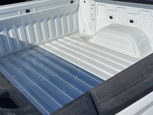 New 2026 GMC Sierra 1500 SLT w/ SLT Premium Package image 24