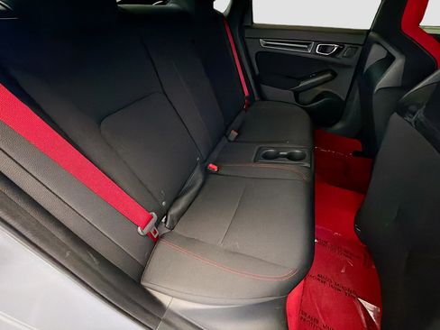 Used 2025 Honda Civic Type R image 13