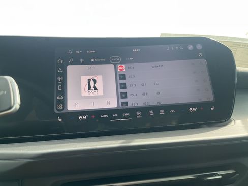 New 2026 Audi Q3 quattro 2.0T AWD/4WD image 22
