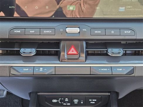 Used 2025 Kia K4 EX image 23