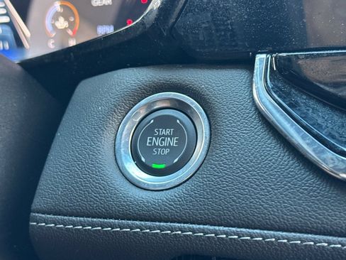 Used 2026 Chevrolet Colorado LT RWD image 32