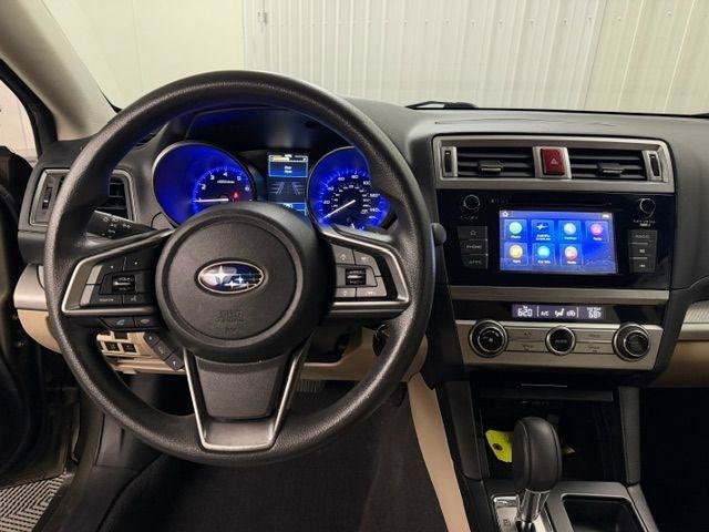 Used 2019 Subaru Outback 2.5i AWD/4WD image 14