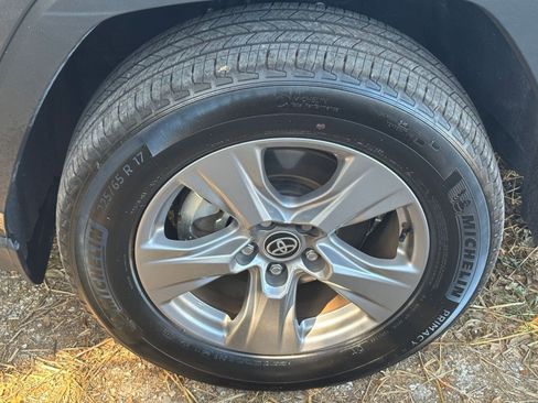 Used 2025 Toyota RAV4 LE image 30