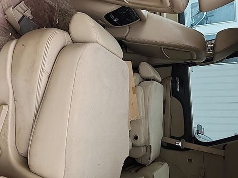 Used 2007 Chevrolet Tahoe LTZ w/ LTZ Preferred Equipment Group AWD/4WD image 11