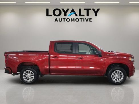 Used 2023 Chevrolet Silverado 1500 RST AWD/4WD image 6