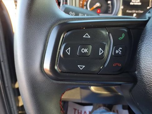 Used 2024 Jeep Wrangler Rubicon image 17