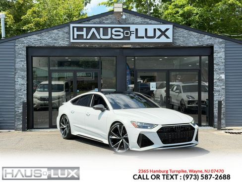 Used 2022 Audi RS 7 Sportback AWD/4WD image 1