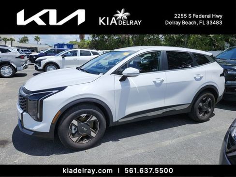 Used 2026 Kia Sportage LX w/ LX Convenience Package AWD/4WD image 5