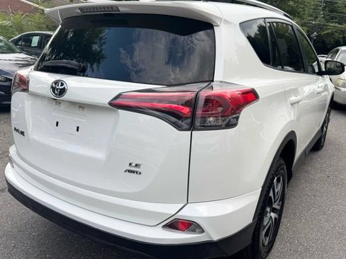 Used 2017 Toyota RAV4 LE w/ All Weather Liner Package AWD/4WD image 7