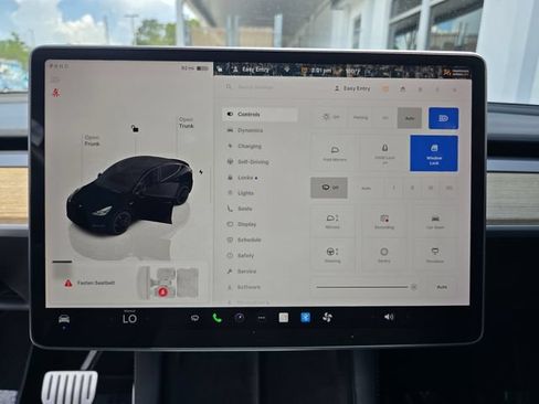 Used 2022 Tesla Model Y Performance AWD/4WD image 22