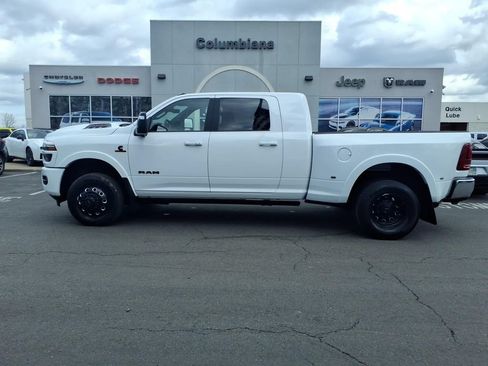 Used 2025 RAM 3500 Limited AWD/4WD image 1