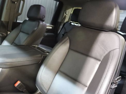 Used 2025 GMC Sierra 2500 SLT w/ SLT Convenience Package AWD/4WD image 48