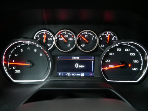 Used 2021 Chevrolet Tahoe LT image 27