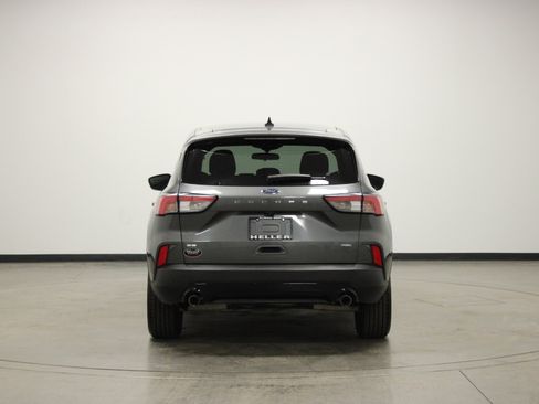 Used 2022 Ford Escape SE w/ SE Sport Appearance Package image 7