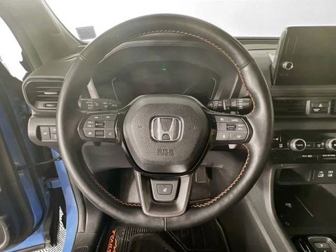 Certified 2023 Honda Pilot TrailSport image 12