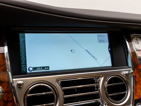 Used 2011 Rolls-Royce Ghost RWD image 19