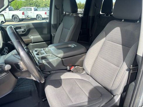 Used 2019 Chevrolet Silverado 1500 RST AWD/4WD image 11