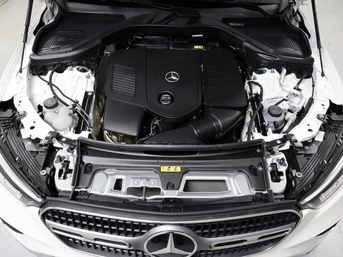 Certified 2026 Mercedes-Benz GLC 300 GLC 300 image 35