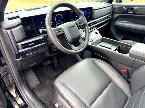 Used 2024 Hyundai Santa Fe Calligraphy image 11