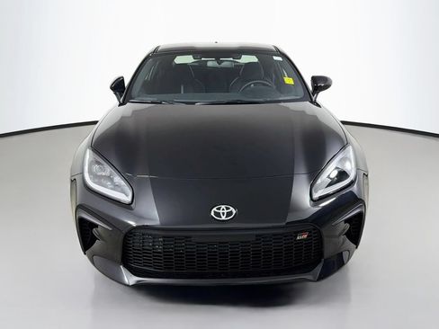 New 2026 Toyota GR86 Premium RWD image 2