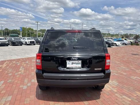 Used 2017 Jeep Patriot Sport w/ Power Value Group FWD image 35