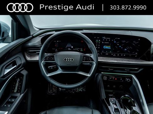 New 2025 Audi Q5 2.0T Premium image 14