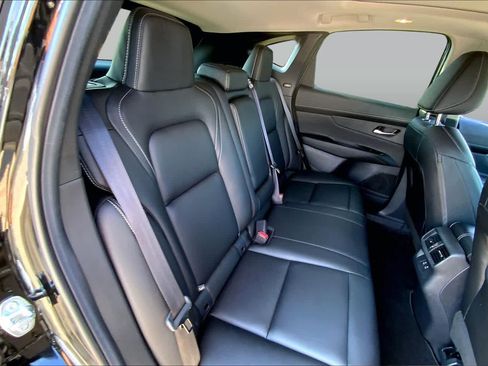 Used 2025 Nissan Murano SL AWD/4WD image 19