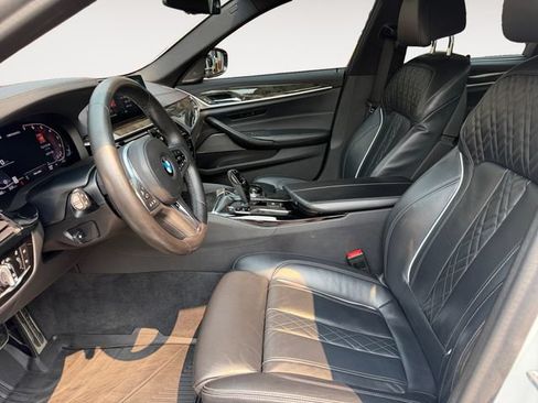 Used 2020 BMW M550i xDrive w/ Executive Package AWD/4WD image 11
